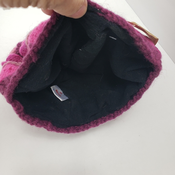 Sold - Picture 6 of 7